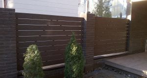 Правила ухода за забором из ДПК