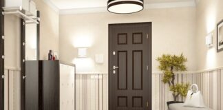 Надежная входная дверь в квартиру: критерии выбора