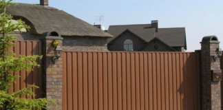 Откатные ворота: за и против