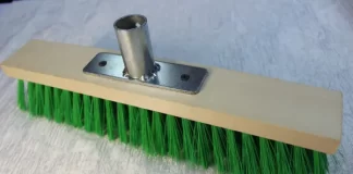 Хозяйственные щетки: основные разновидности