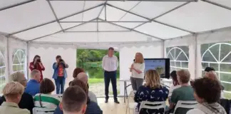 Шатёр с экспресс-доставкой по России: удобство и надёжность